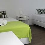 Uau Hostel Figueira da Foz