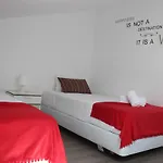Uau Hostel Figueira da Foz