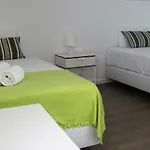 Uau Hostel Figueira da Foz